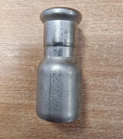 Steel-Inox press szűkítő idom 28mm-18mm